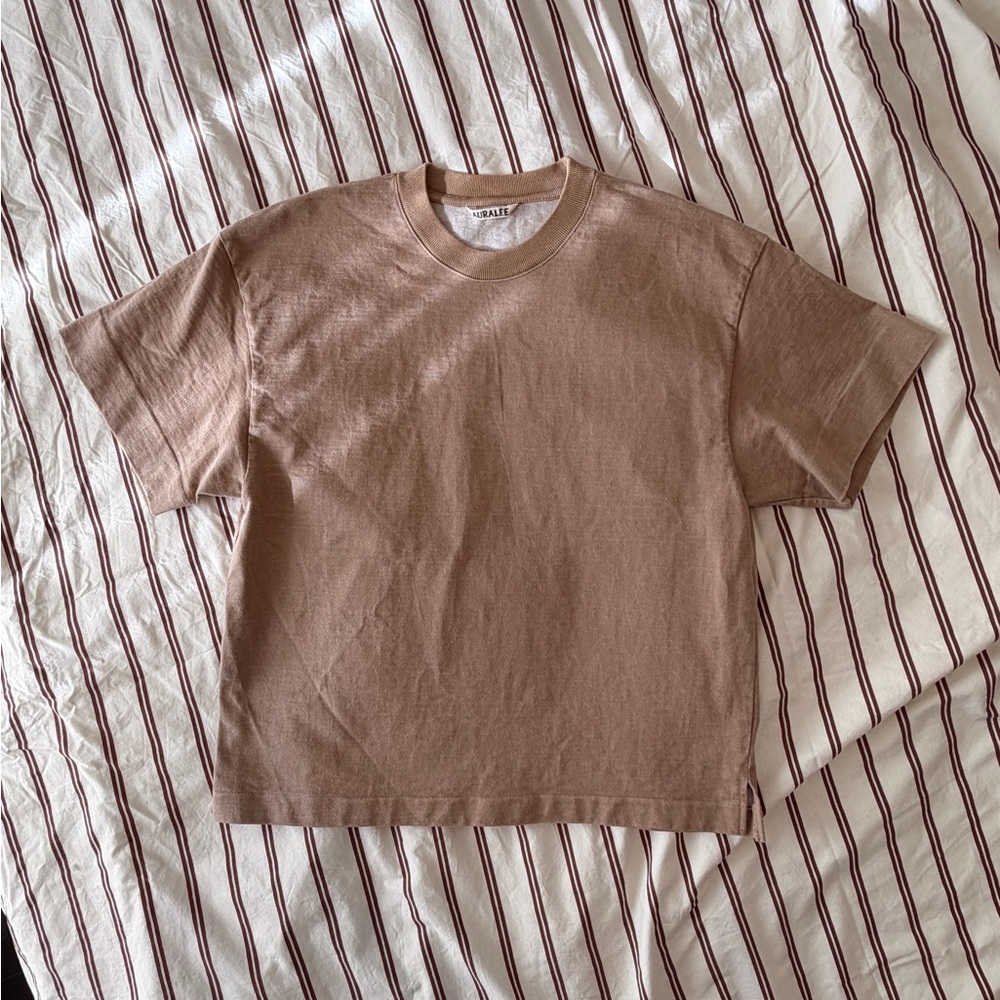 AURALEE “Stand up Tee”